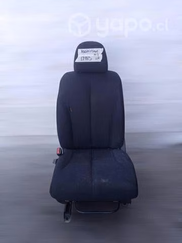 Asiento delantero LH Nissan Tiida Sport 2006 2012