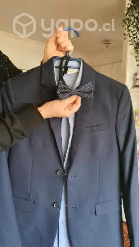 Chaqueta, camisa y corbatin - Imagen 2