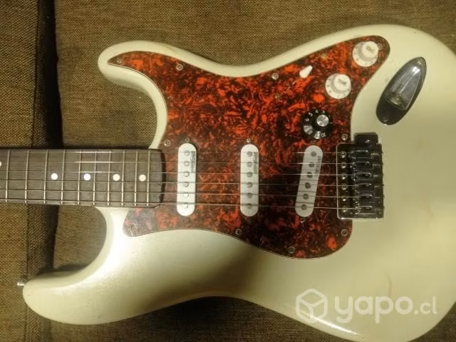 Permuto squier con logo fender