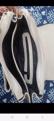 Cartera cuero lenchetti