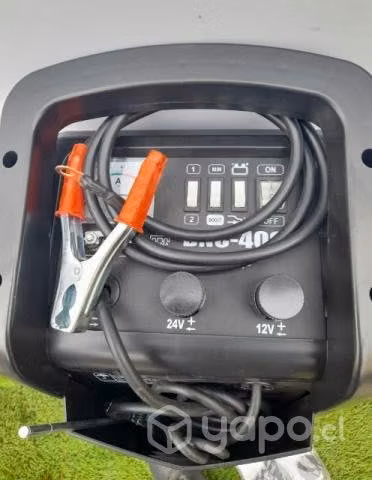 Cargador Y Partidor De Bateria 12-24V BNC 400 Boon