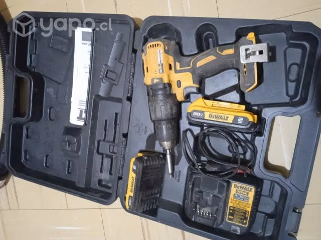 Taladro inalámbrico percutor dWalt 220v