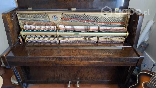 Piano Vertical - Imagen 5