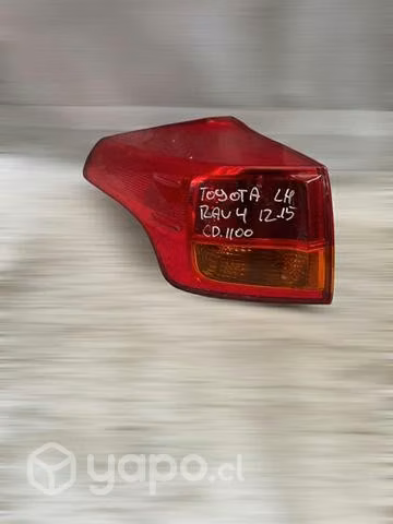 Foco trasero Lh Toyota Rav