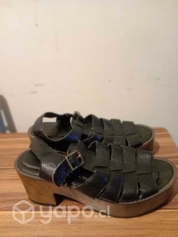 Chalas plartaforma Oposite