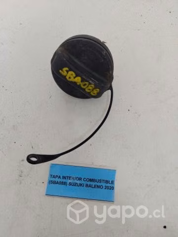 Tapa Interior Combustible (SBA088) Suzuki Baleno