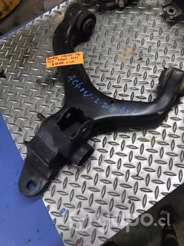 Bandeja inferior izq Ssangyong Actyon 4x2 2007-12