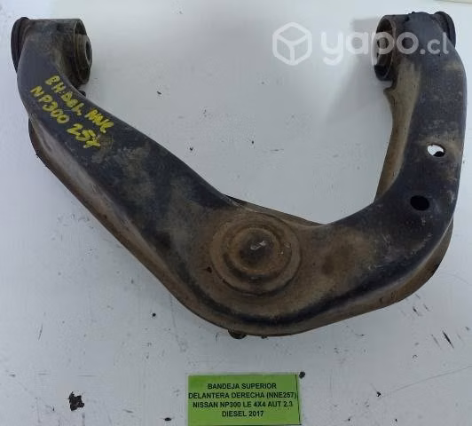 Bandeja Sup del der (NNE257) Nissan NP300 2017