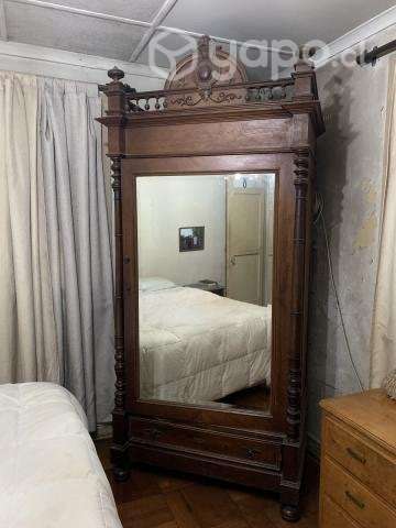 Ropero antiguo - Imagen 2