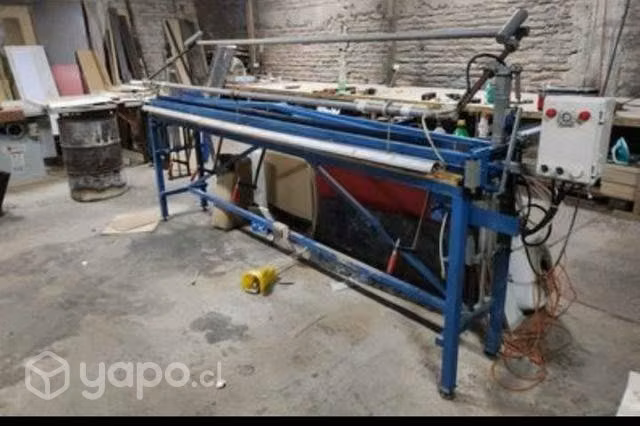 Máquina postformadora