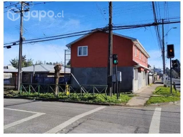Propiedad comercial y habitacional
