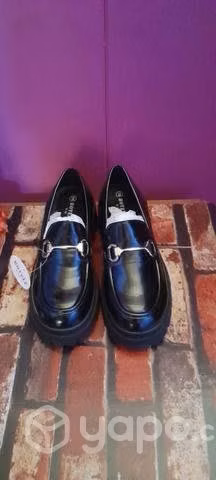 Mocasines nuevos N° 36