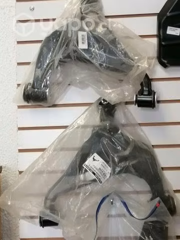 Bandejas toyota hilux 