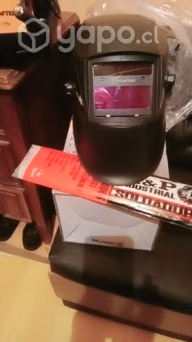 Soldadora ,con casco y 1k de soldadura