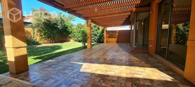 Hermosa Casa en colina Chicureo norte - Imagen 3