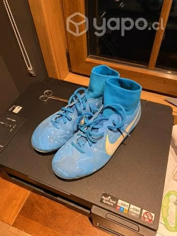 Mercurial X Neymar