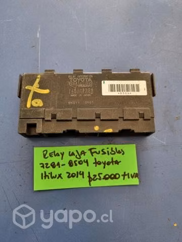 Relay caja fusible 7281-8504 Toyota Hilux 2014
