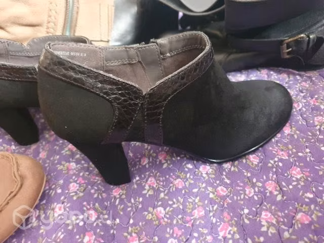 Zapatos numero 34 y 36