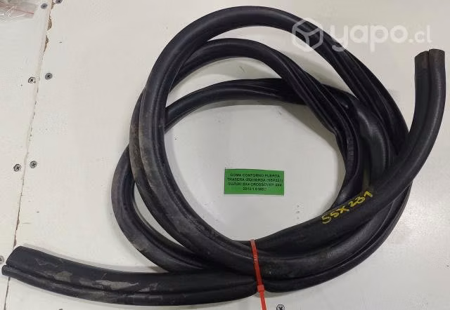 Goma Contorno Puerta Trasera Izquierda (SSX231) Su