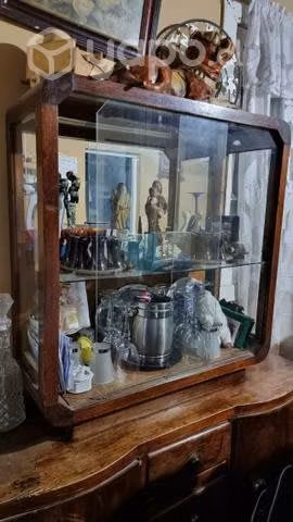 Vitrina antigua