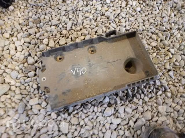 Volvo v40 base porta batería envio regiones