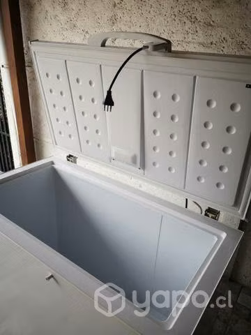 Congeladora Maigas 203 litros