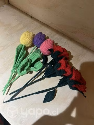 Ramo de flores tejido - Imagen 5