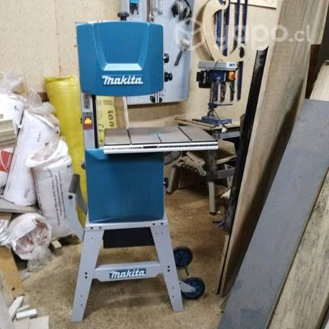Sierra NUEVA huincha 12" (305mm) Makita