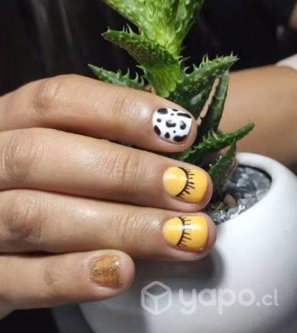 Yanethnails