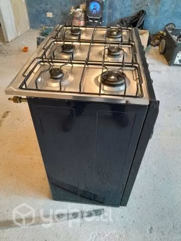 Cocina a gas de 6 platos poco uso impecable