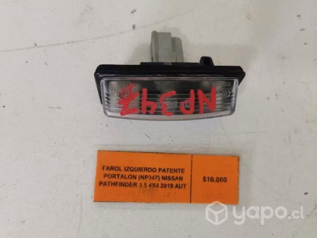 Farol Izq Patente Portalon Nissan Pathfinder 2019