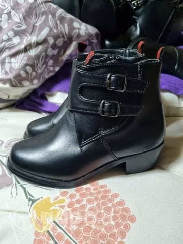 Zapatos de cueca niño nuevos n° 32 y 33