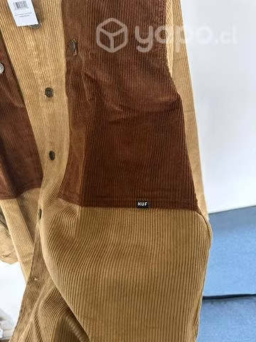 Sobre camisa maca Huff hombre talla XL