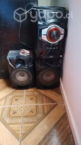Varios