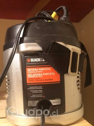 Nevera para automóvil