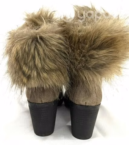 Botín Peludo De Cuero Marca Pollini N*37 Café - Imagen 4