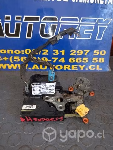 Chapa Delantera Derecha Chevrolet Express