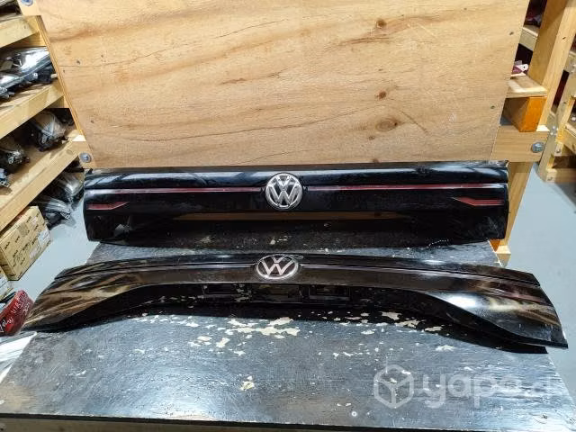 Foco Volkswagen TCross portalón /m01jrgd