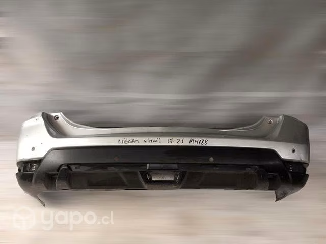 Parachoque trasero nissan xtrail 2018-2021