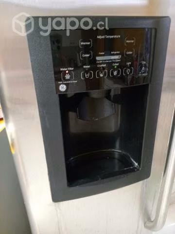 Refrigerador side by side con dispensador de agua