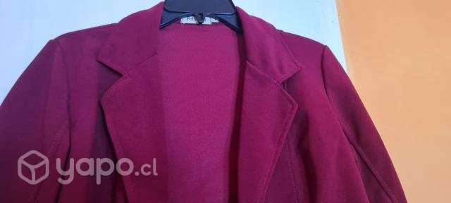 Blazer nuevo talla S burdeo - Imagen 3
