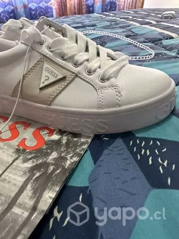 Zapatillas Guess