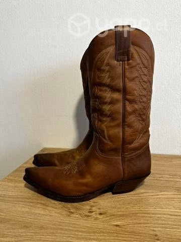 Botas cuero estilo vaqueras hombre 44