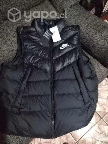 Parca nike plumas
