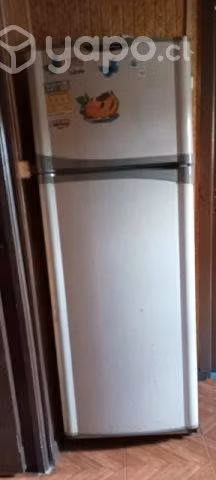 Refrigerador mademsa