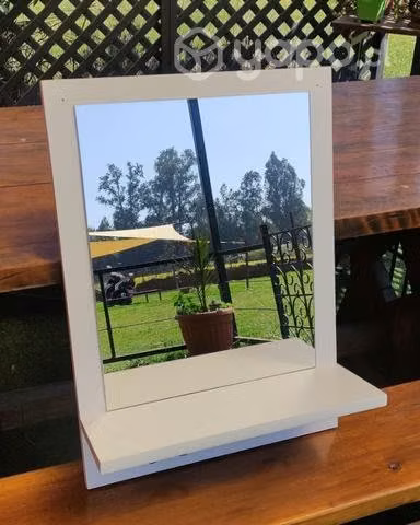 Espejo con repisa y percheros. 60x45cms - Imagen 3