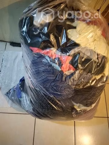 Bolsa de +150 prendas usadas