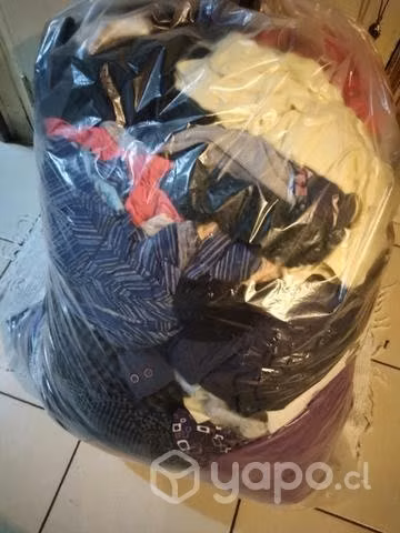 Bolsa de +150 prendas usadas