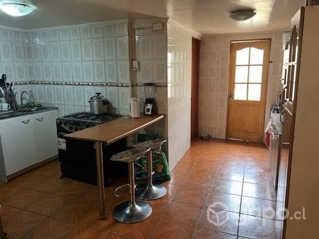 Casa 3D/1B, Centrico a pasos Clínica Juan Pablo II