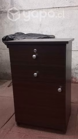 Velador como nuevo